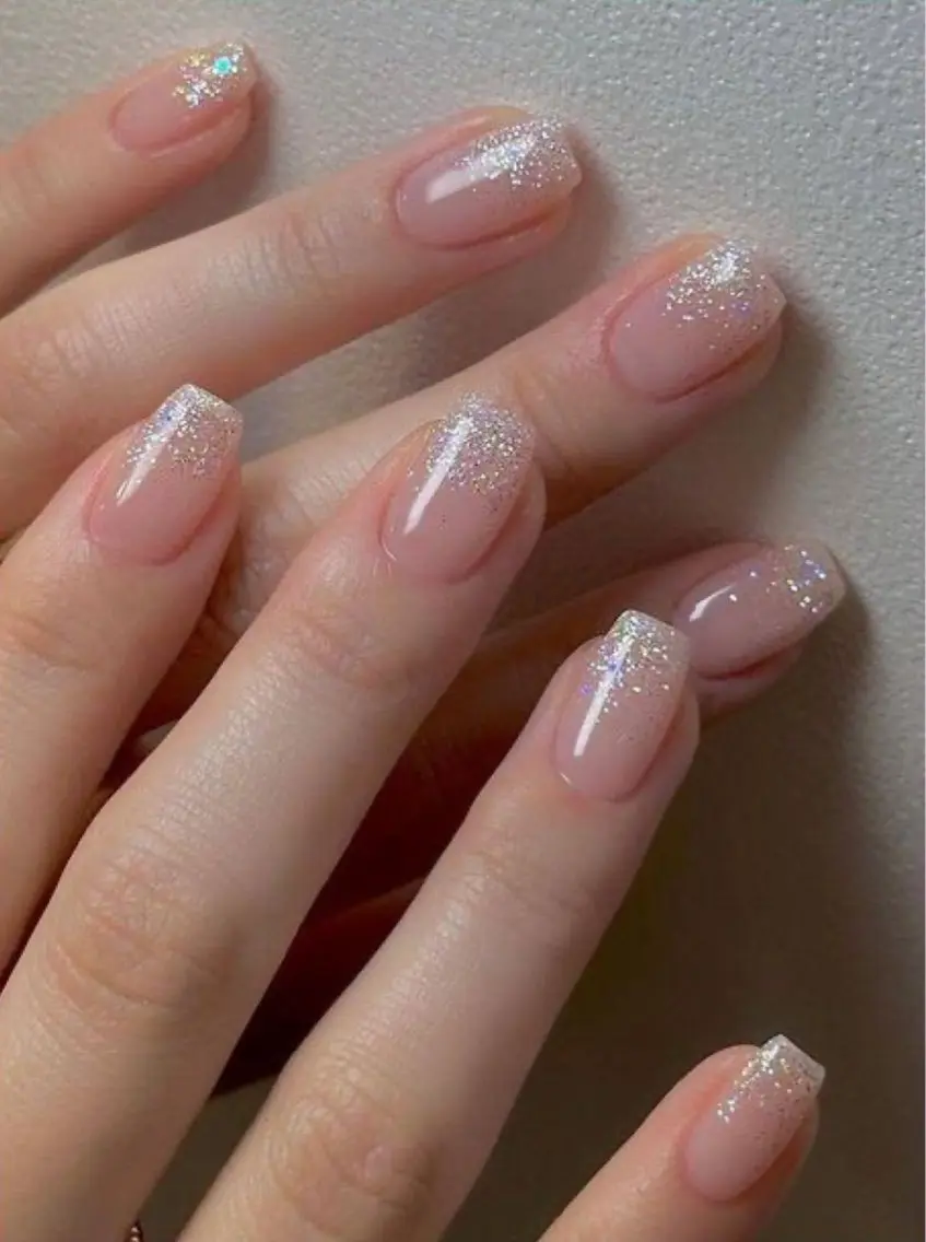 【ハンド】💕ラメグラデーションネイル(ベース無し)の写真