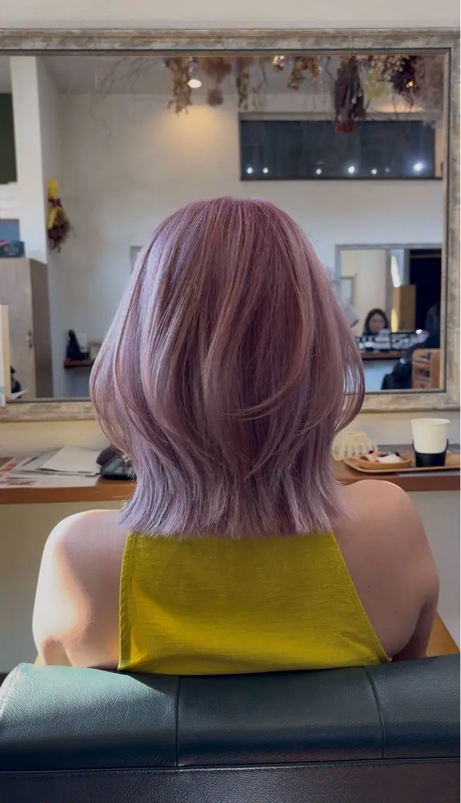 ミディアム ミディアムレイヤー レイヤーカット 内山 優のヘアスタイル