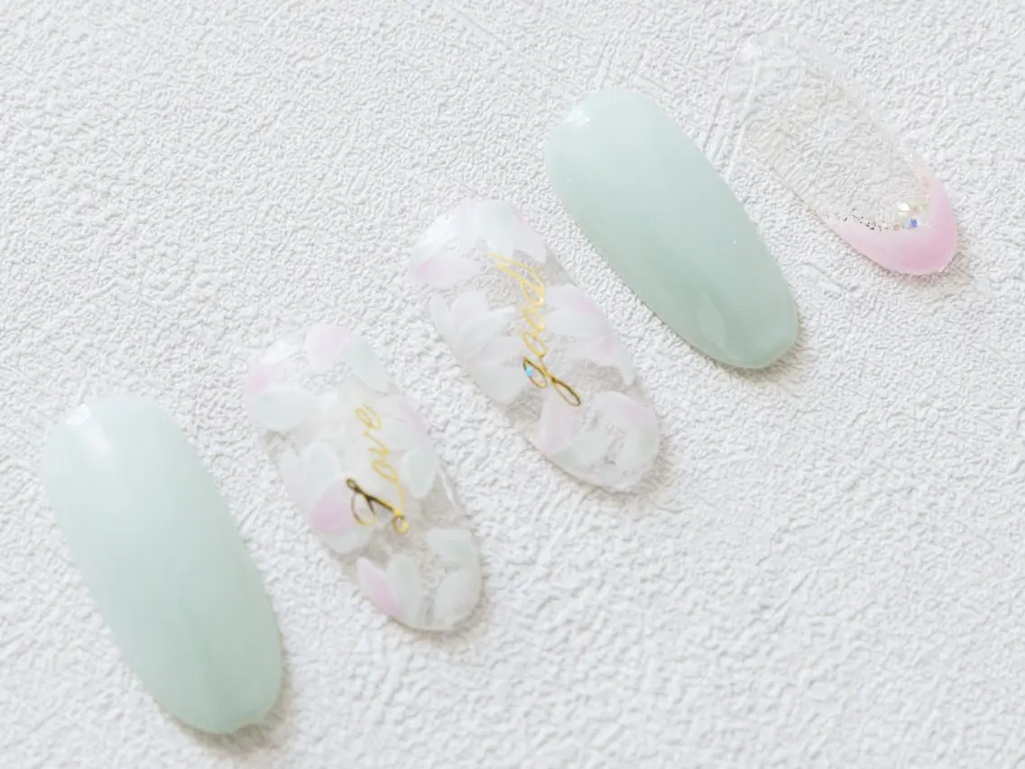 ネイル チークネイル 桜ネイル 長さ出し フットネイル フレンチネイル ビューティー ネイルのネイルデザイン