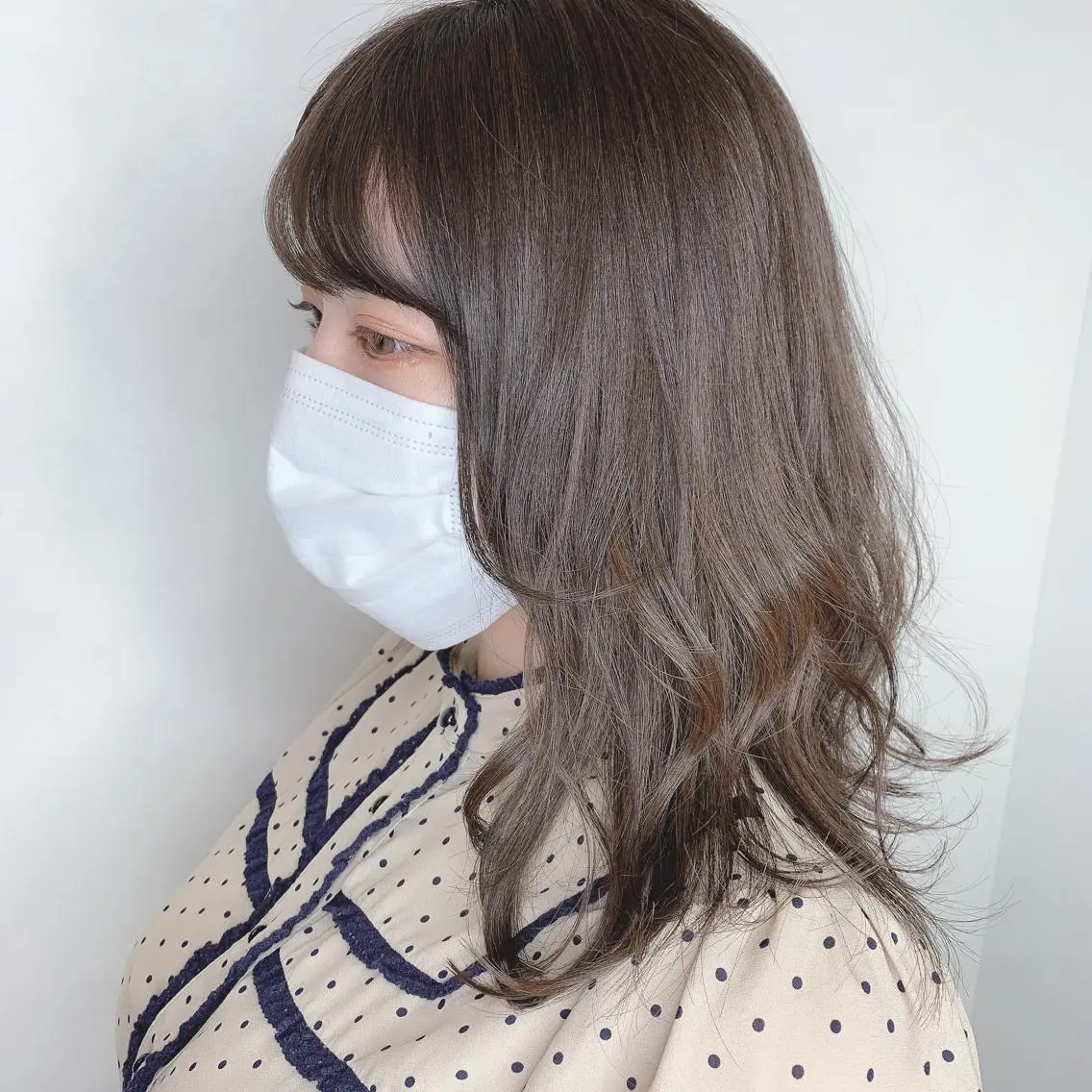 ミディアム カラー パーマ ヘアアレンジ メンズ キッズ ネイル マツエク・マツパ メンズブリーチ メンズハイライト メンズインナーカラー メンズ韓国風 ブリーチ オリーブカラー 特化　　kaiのヘアスタイル