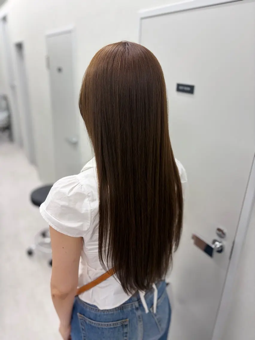 ロング カラー カット ヘアカラー 徳永 美里愛のヘアスタイル