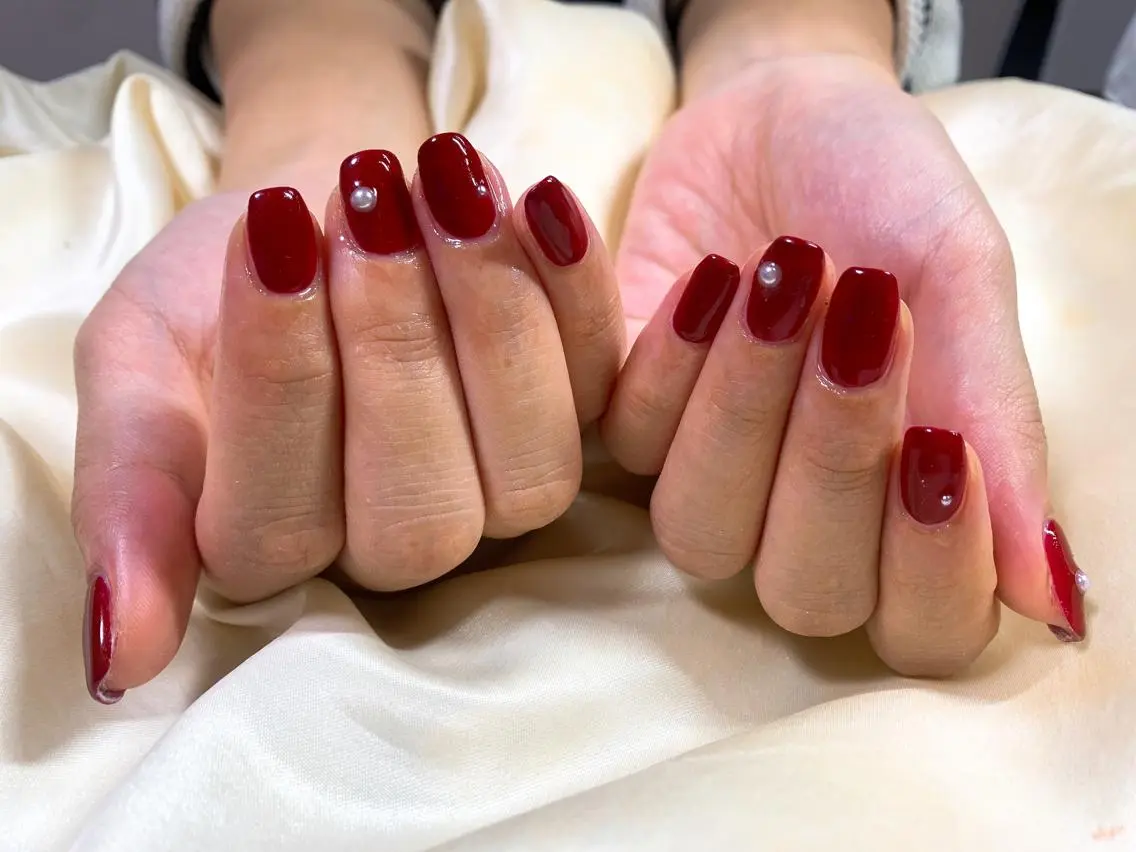 ネイル ボルドー ハンドネイル mogunail &blowのネイルデザイン