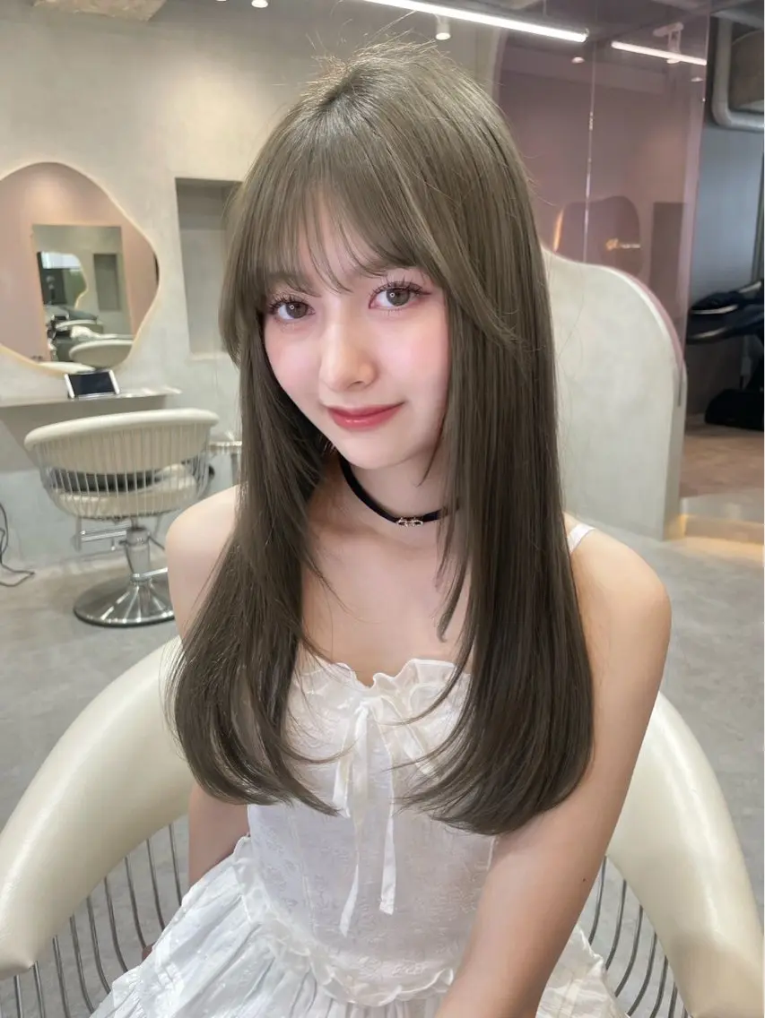 セミロング 大宮‎縮毛矯正🩵 レイヤー　佐藤和のヘアスタイル
