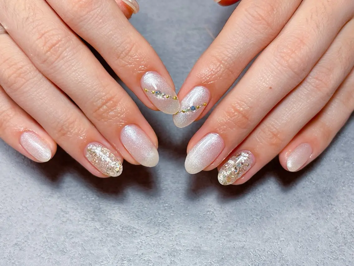 ネイル アートネイル ジェルネイル マグネットネイル パラジェル 冬ネイル ハンドネイル ハンドケア 💫ゆか_ Nailartistのネイルデザイン