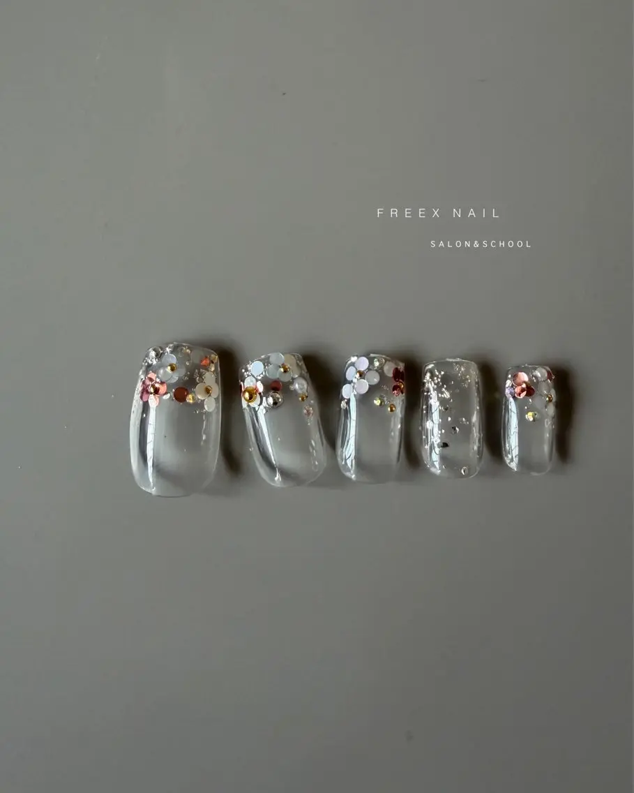 ネイル フラワーネイル ハンドネイル ハンドケア freex nail /ニュアンス/個性派のネイルデザイン
