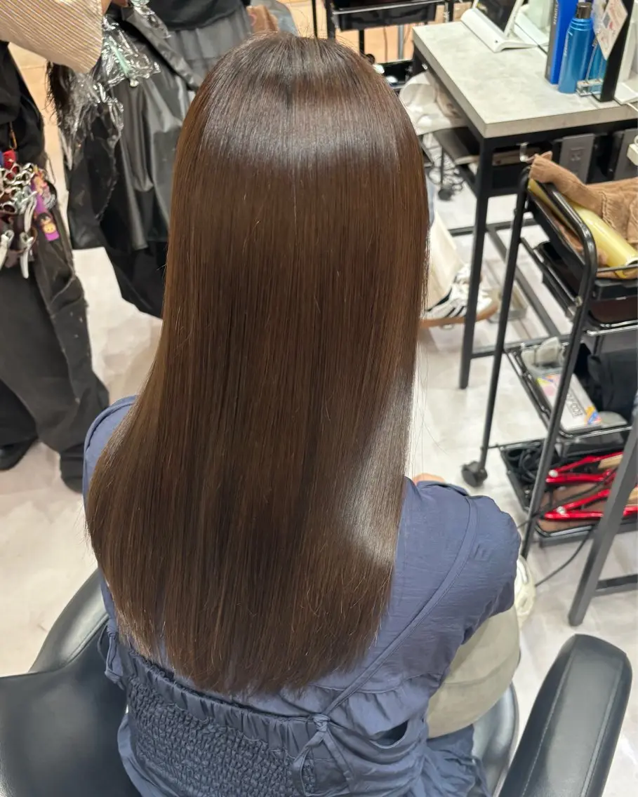 ロング カラー ブリーチ ブラウンカラー 透明感カラー マロンブラウン ブリーチなしカラー カット ヘアカラー レイヤーカット/ 暗髪カラー🧸ナシコのヘアスタイル