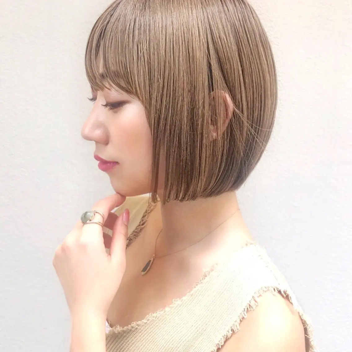 ショート カラー ヘアアレンジ KONOMI スタイリストのヘアスタイル