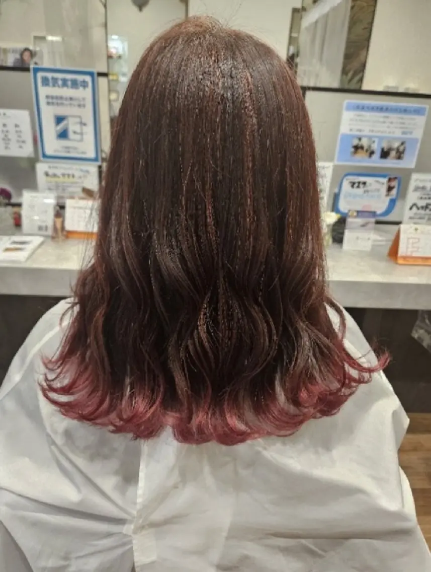 セミロング カラー ヘアカラー 関口 友菜のヘアスタイル