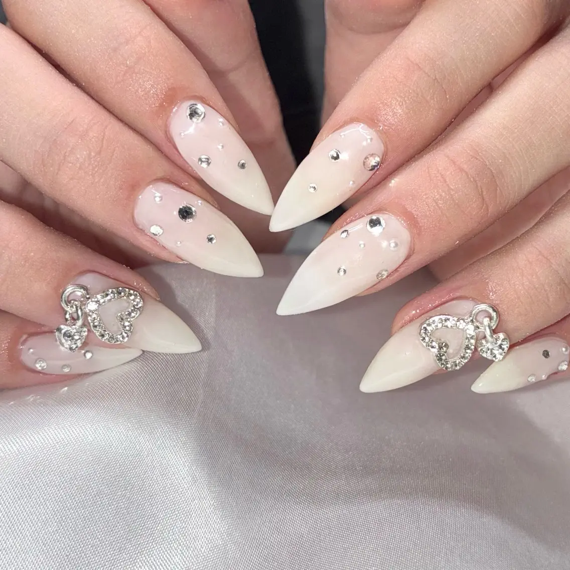 ネイル ハンドネイル Nail ヌシん家 AKANEのネイルデザイン