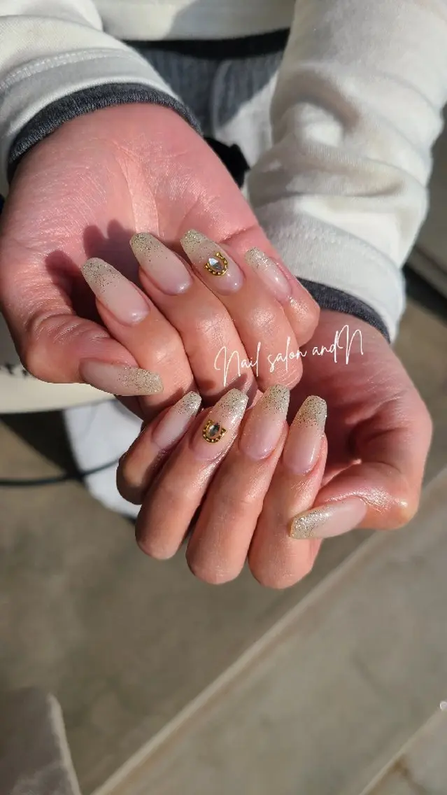 ネイル and Nのネイルデザイン