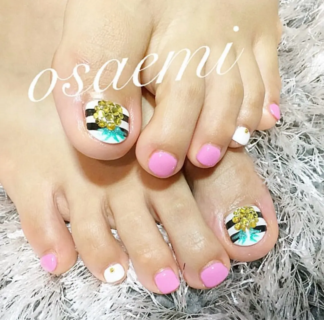 ネイル フットネイル 韓国ネイル 持ち込み フットネイル osa emiのネイルデザイン