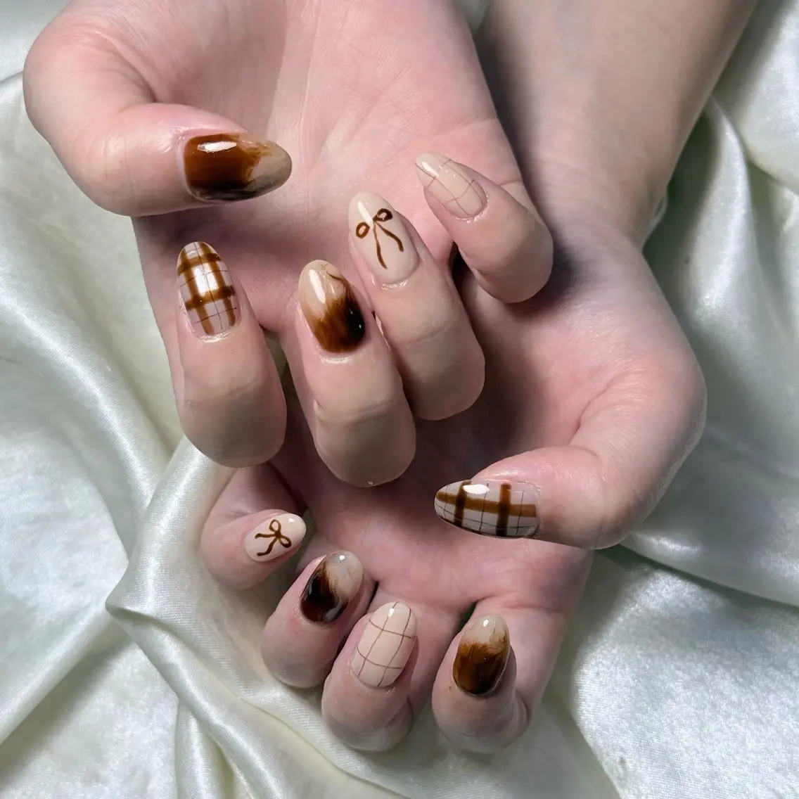 ネイル ハンドネイル elche SHOKOのネイルデザイン