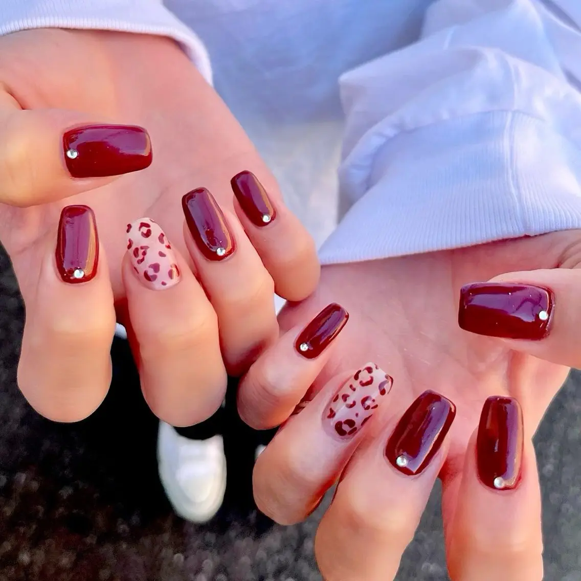 ネイル アートネイル グラデーション キラキラネイル ニュアンスネイル オフィスネイル Jenn Nail Salonのネイルデザイン