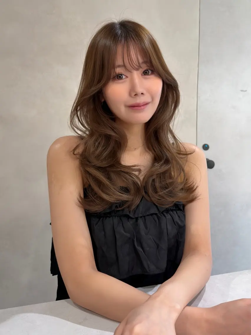 ロング ✨レイヤー・ブリーチ なしダブル特化✨のヘアスタイル
