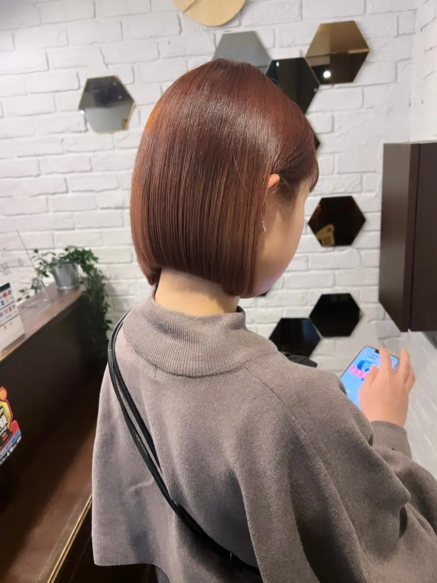 ショート カラー ブリーチ ケアブリーチ 透明感カラー デザインカラー ダブルカラー ハイトーン/ボブ 🎀sonokaのヘアスタイル