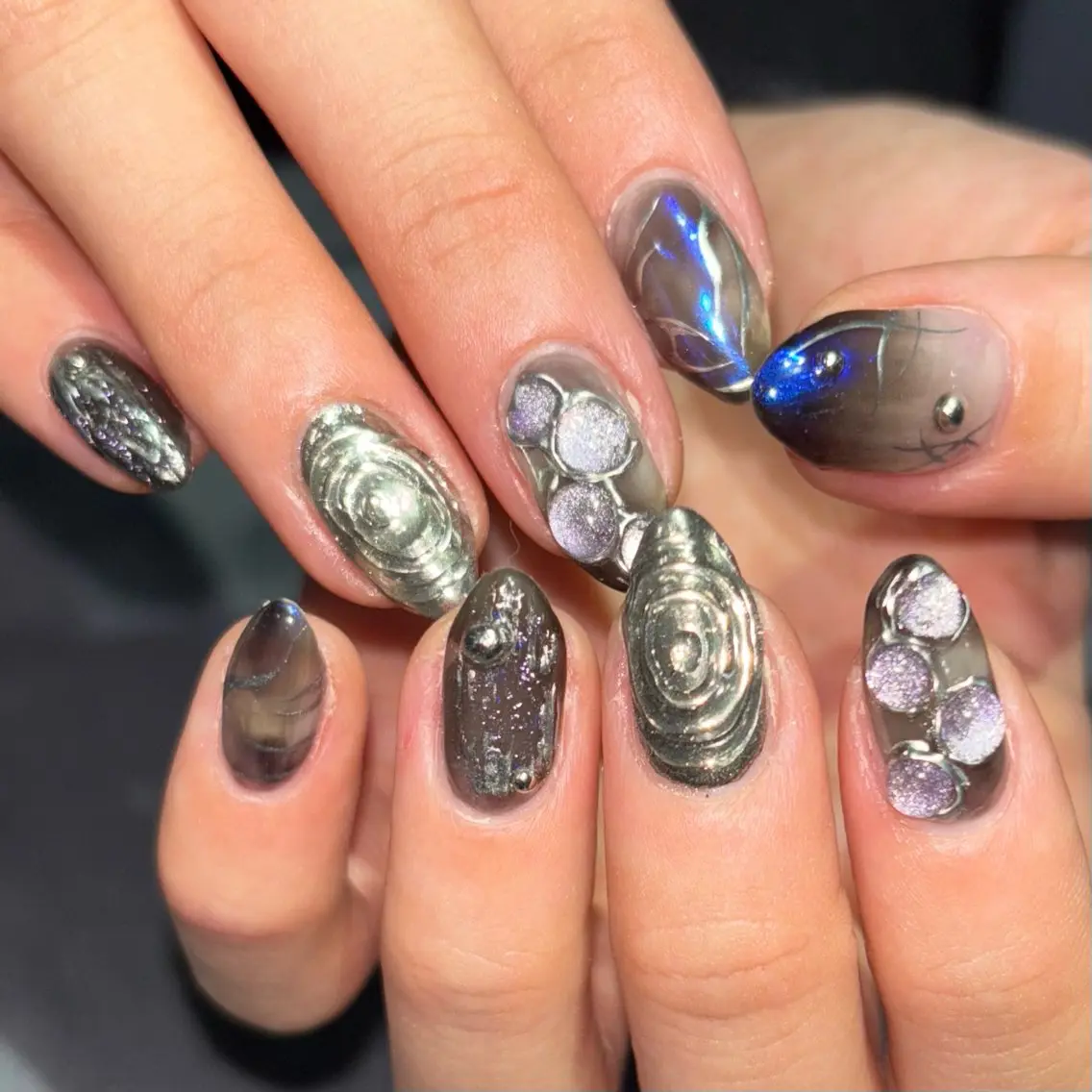 ネイル ハンドネイル 🪐富島彩夏 /海外nail🪐のネイルデザイン