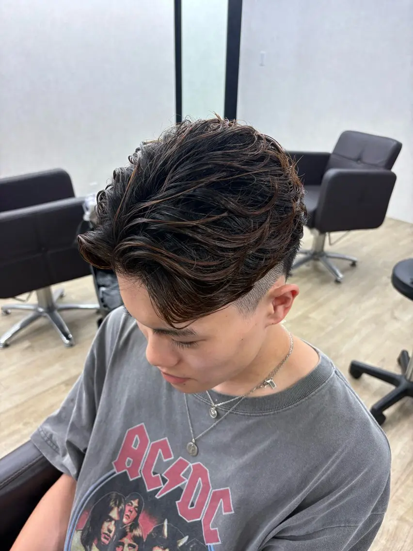 ショート パーマ メンズ カット パーマ 内山 綺琉のヘアスタイル