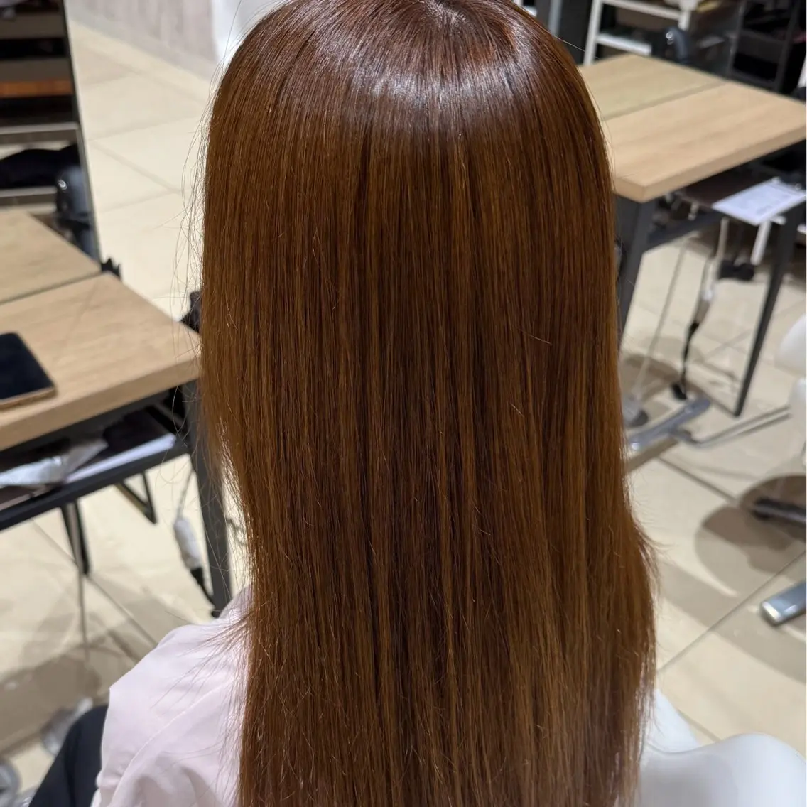 カラー 辻屋 涼香のヘアスタイル