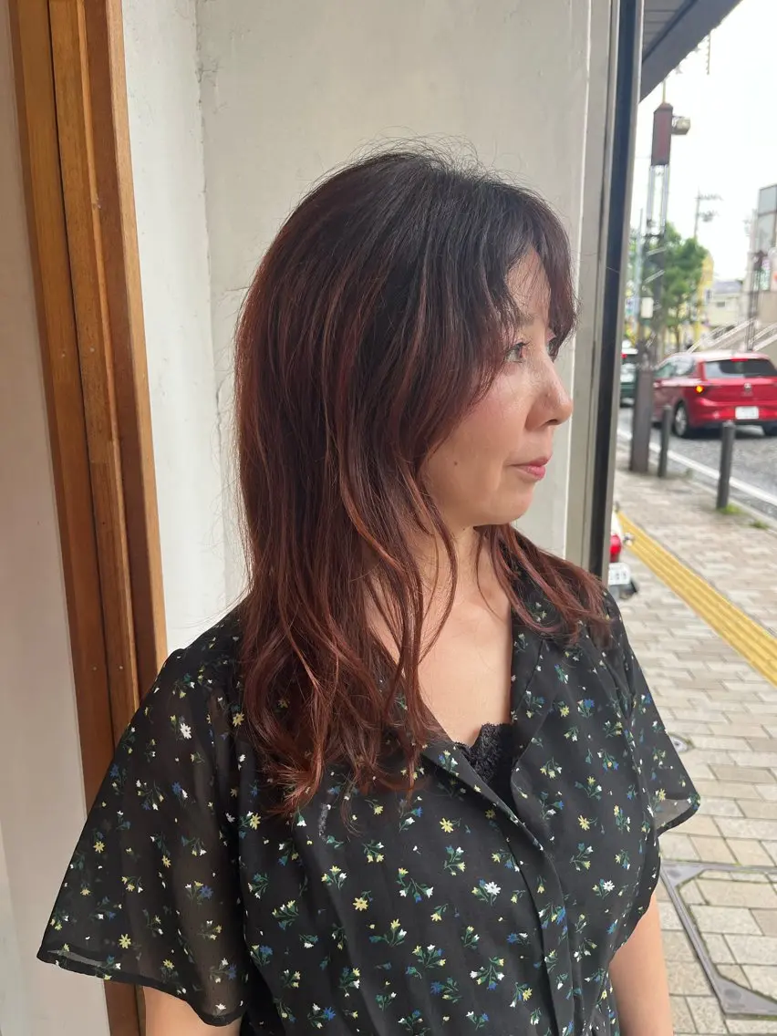 セミロング レイヤーカット SHIAN 橋本店 吉田 詩穂のヘアスタイル