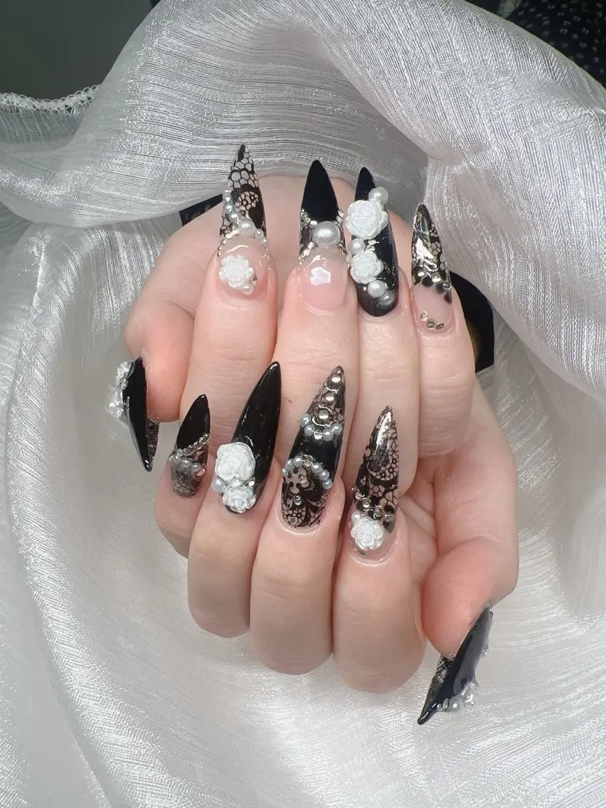 ネイル ハンドネイル Lee Nails チップ長さだし専門店のネイルデザイン
