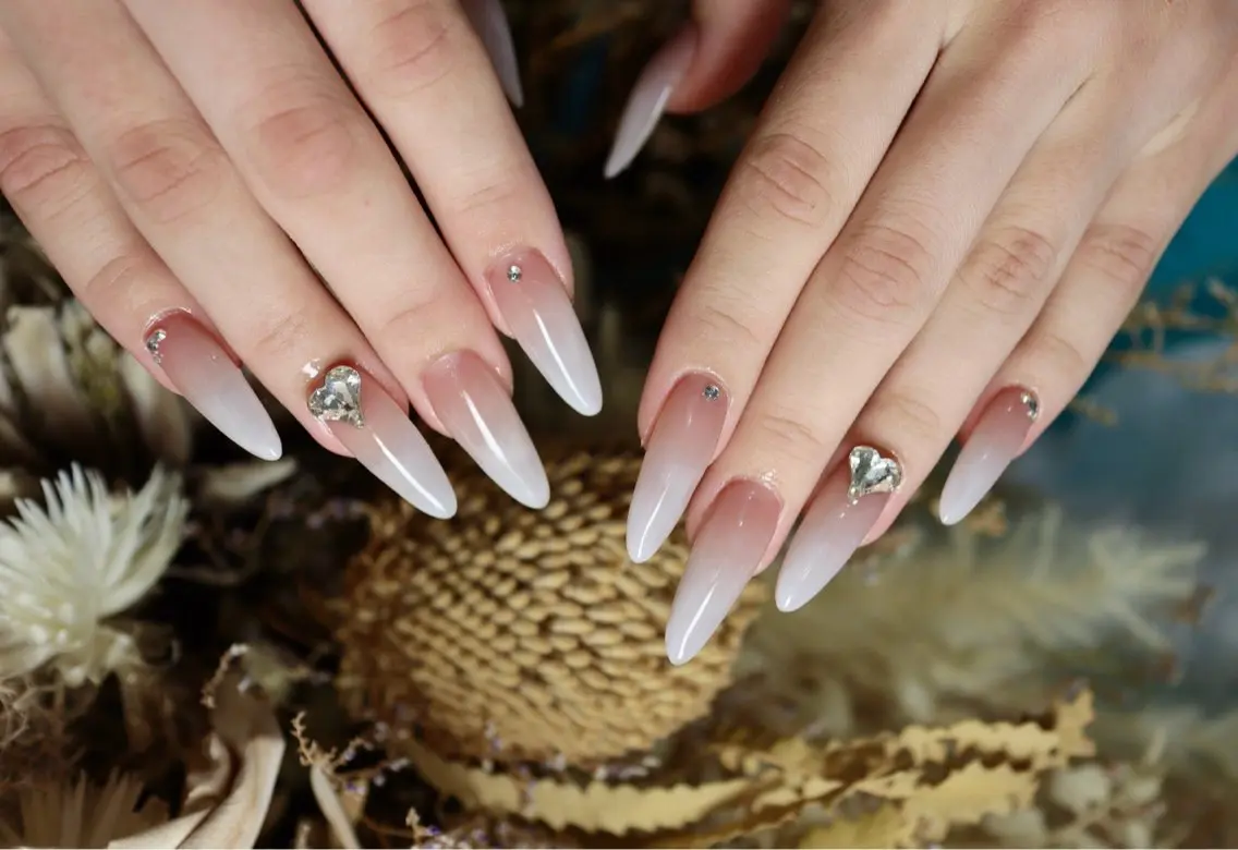 ネイル スカルプネイル Kaka Nailsのネイルデザイン