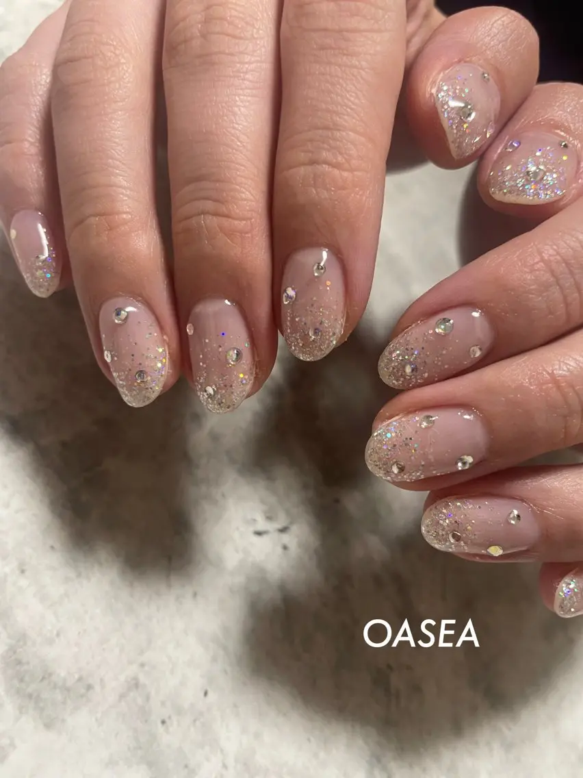 ネイル ストーンネイル ハンドネイル 🌞💜 KAORI 🌴のネイルデザイン