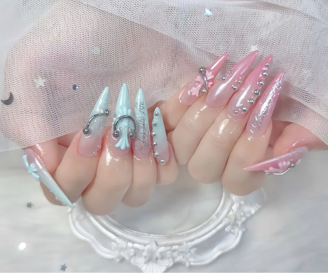 ネイル ハンドネイル THANHTHANH NAILのネイルデザイン