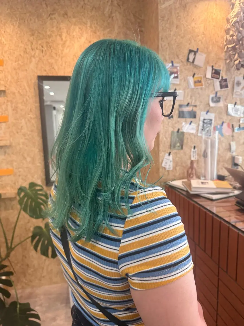 セミロング カラー ヘアカラー ブリーチモデル yumekaのヘアスタイル