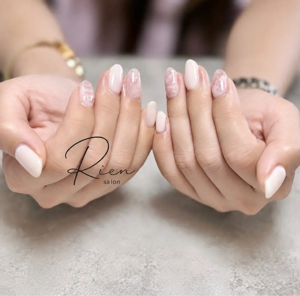 ネイル ハンドネイル フットネイル Rien Salonのネイルデザイン