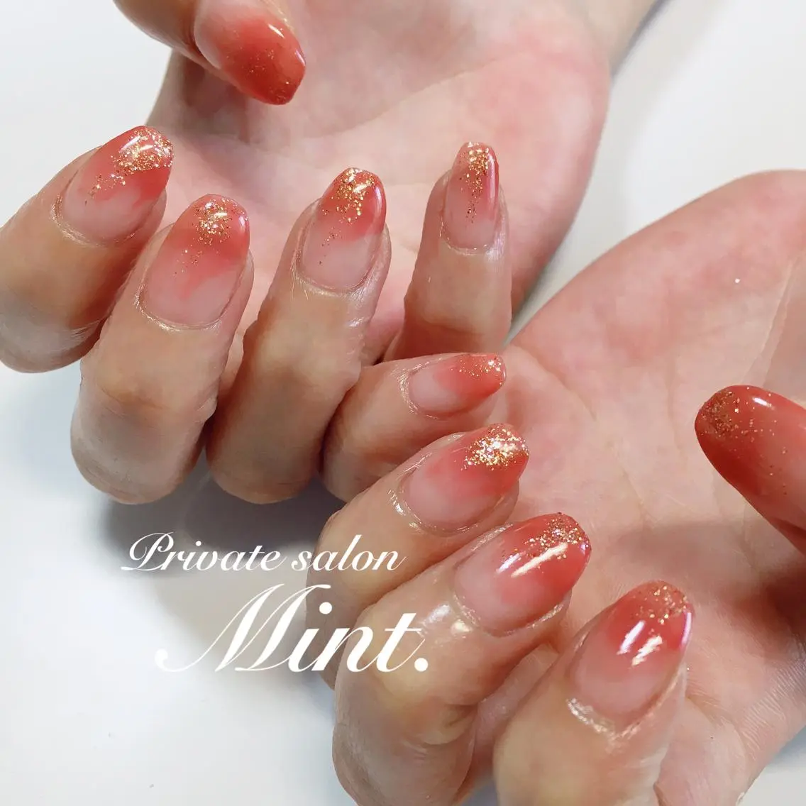 ショート ネイル ジェルネイル グラデーション ハンドネイル Mint. nailのネイルデザイン