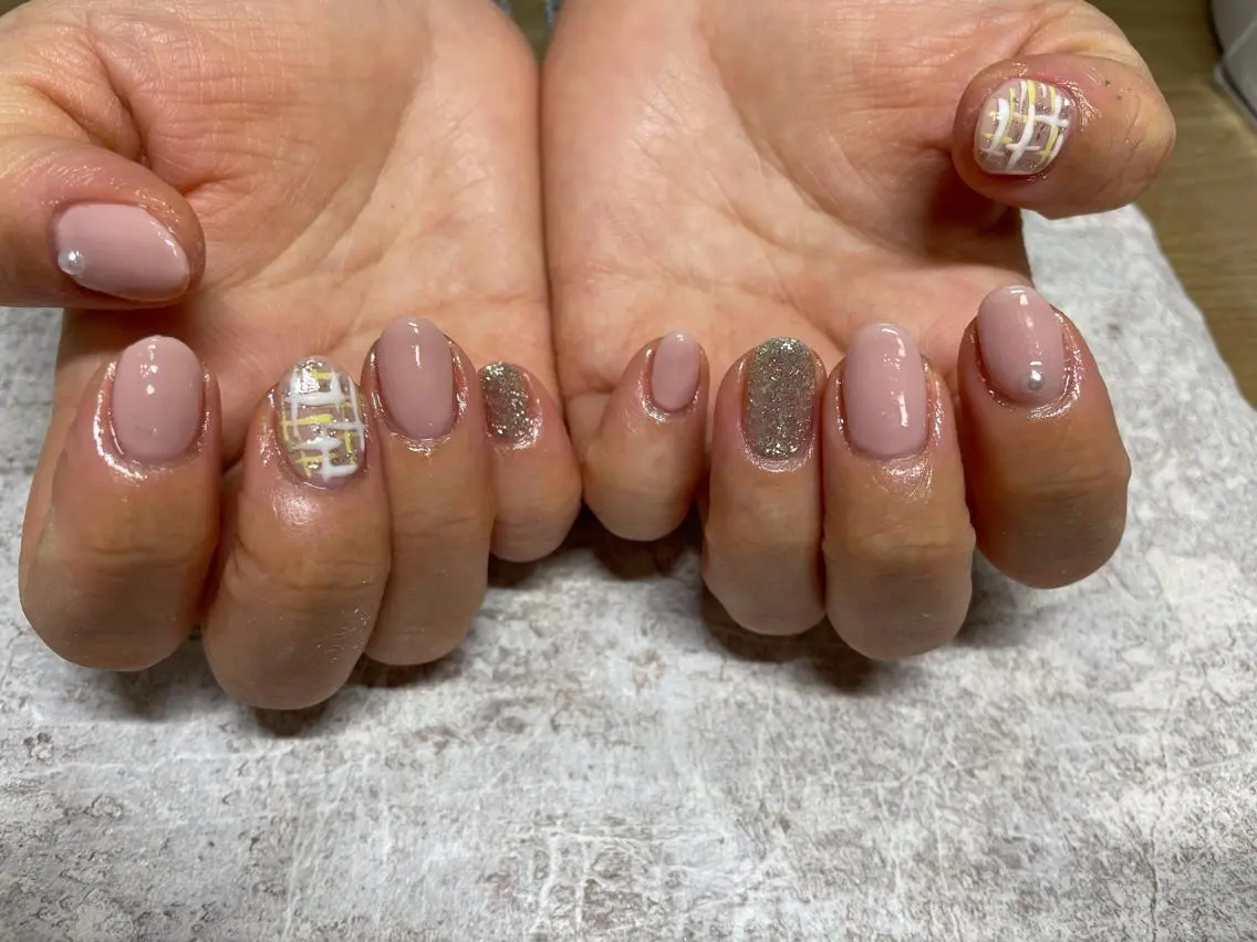 ネイル ハンドネイル mogunail &blowのネイルデザイン