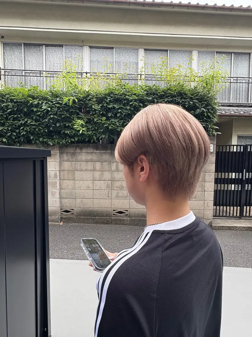 ショート カラー ブリーチ ハイトーンカラー 縮毛矯正 ヘアカラー トリートメント 【きらめき屋さん🎀 ハイトーン大和🎀】のヘアスタイル