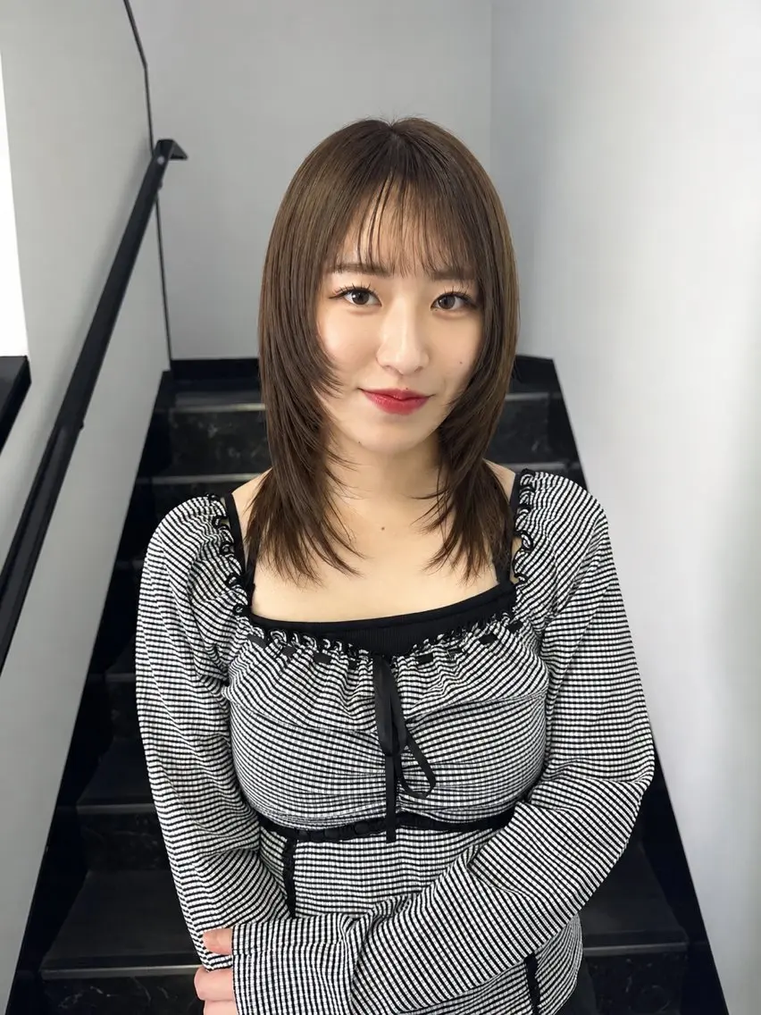 ミディアム レイヤーカット カット ヘアカラー 縮毛矯正 トリートメント SHIORI/ ベージュカラー/ボブのヘアスタイル