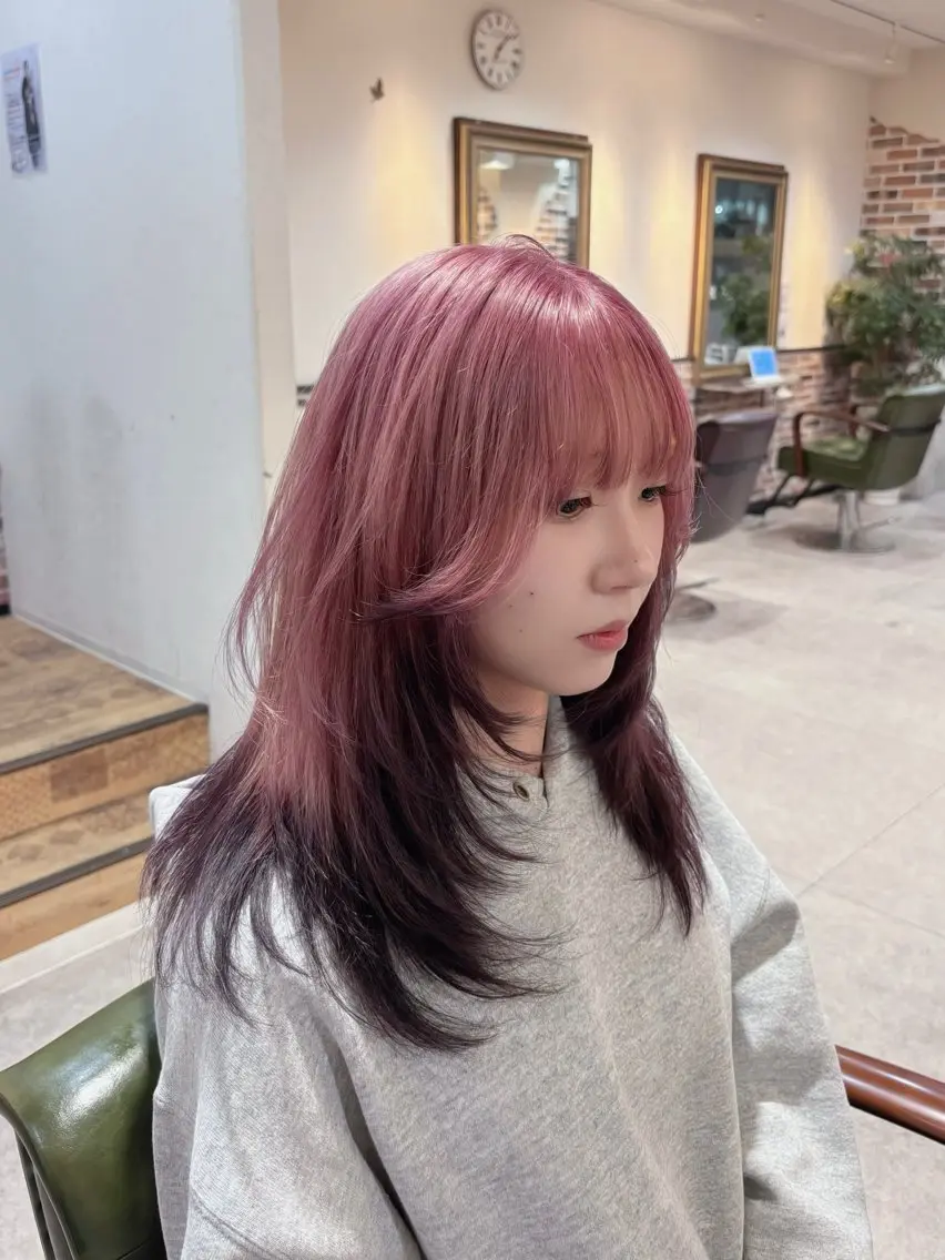 ロング カラー ヘアカラー トリートメント &.越冨 レイヤー/ 顔周り特化/髪質改善のヘアスタイル