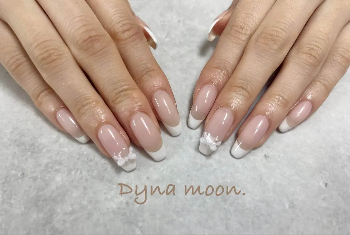 ロング ハンドネイル 吉田 芹菜のネイルデザイン