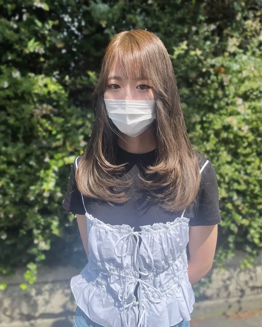ロング カラー ベージュカラー オリーブベージュ レイヤーカット カット ヘアカラー トリートメント 垢抜けレイヤー✂️ RYOTAのヘアスタイル
