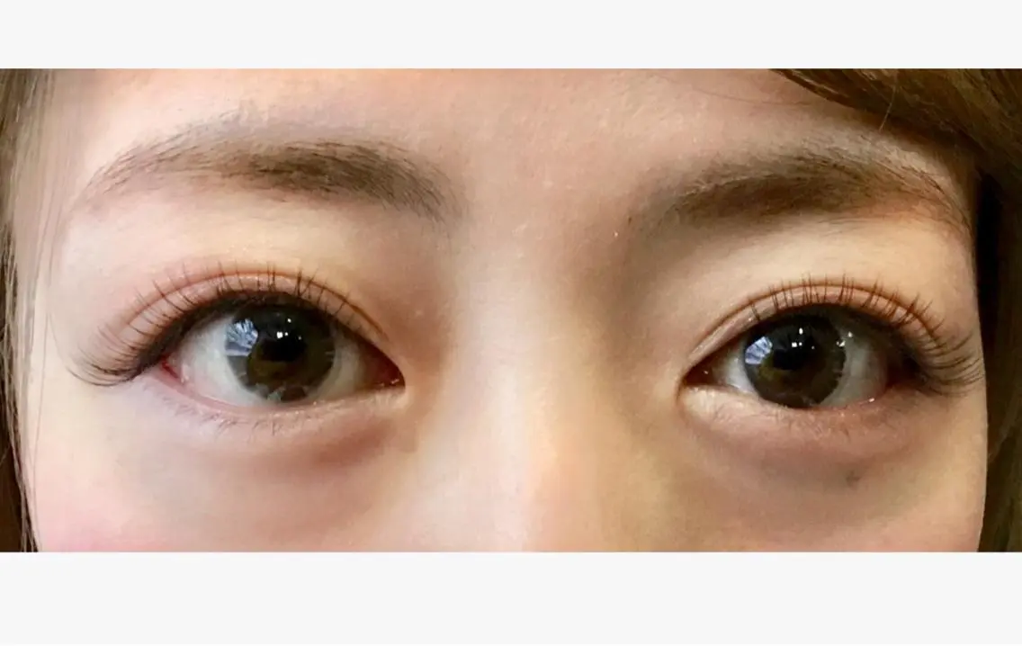 オフ無料❣️フラットラッシュ80本3850円の写真