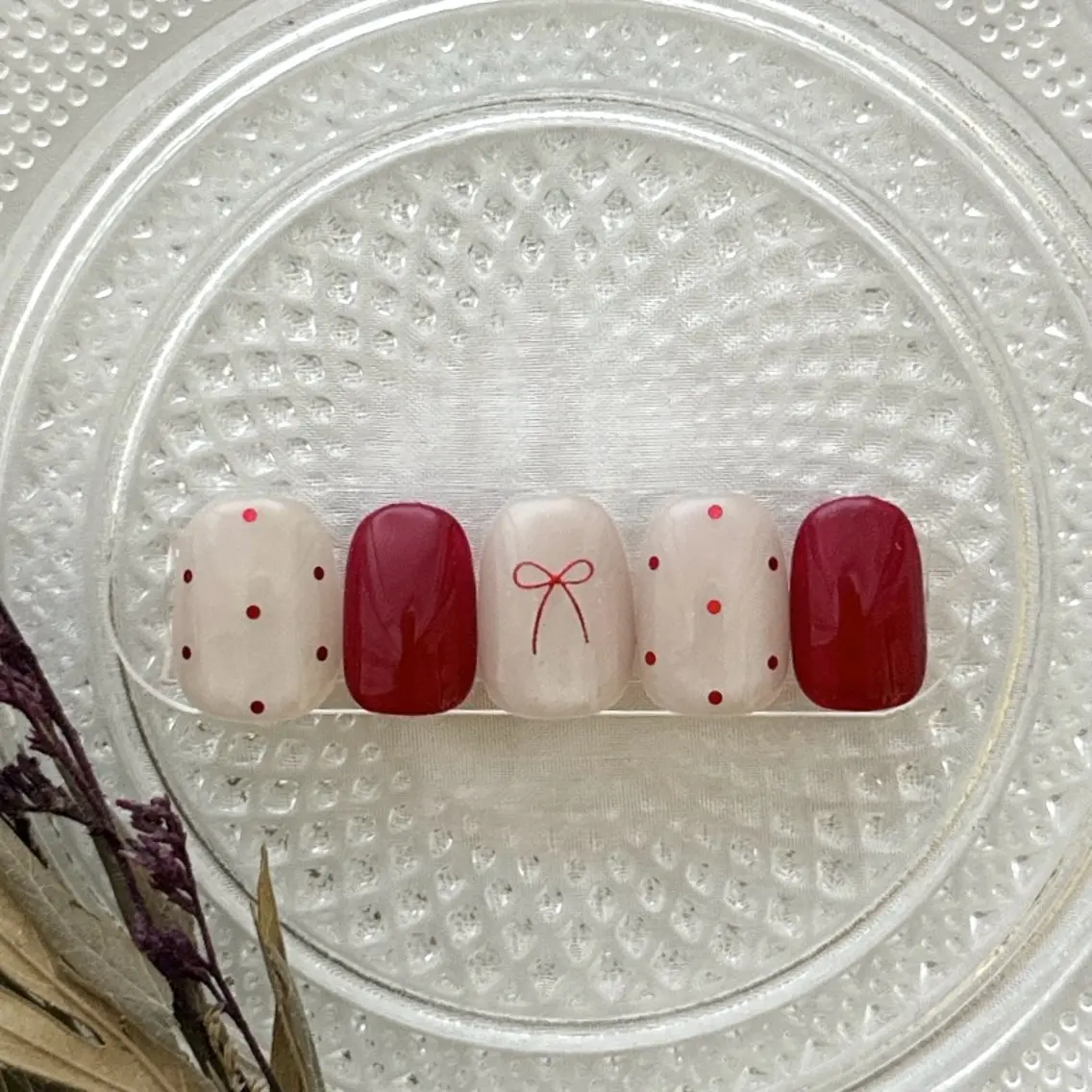 ネイル ボルドー マグネットネイル 赤色 ハンドネイル peaberry nailのネイルデザイン