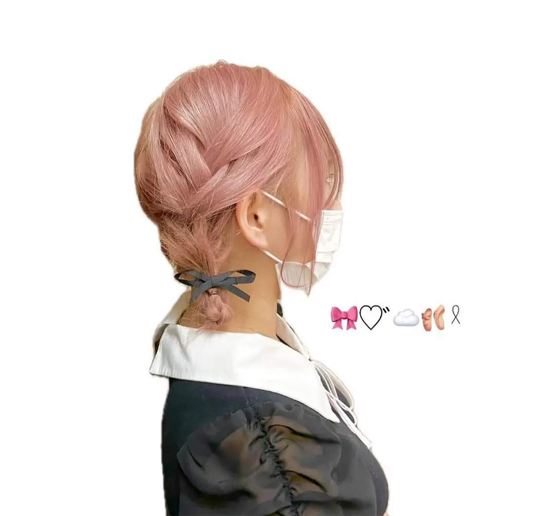 ミディアム 久保 まどかのヘアスタイル