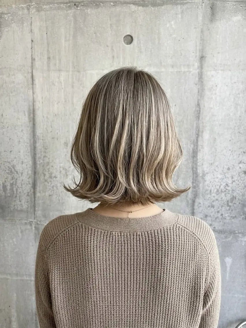 ミディアム カラー ヘアカラー 田中 沙也香のヘアスタイル