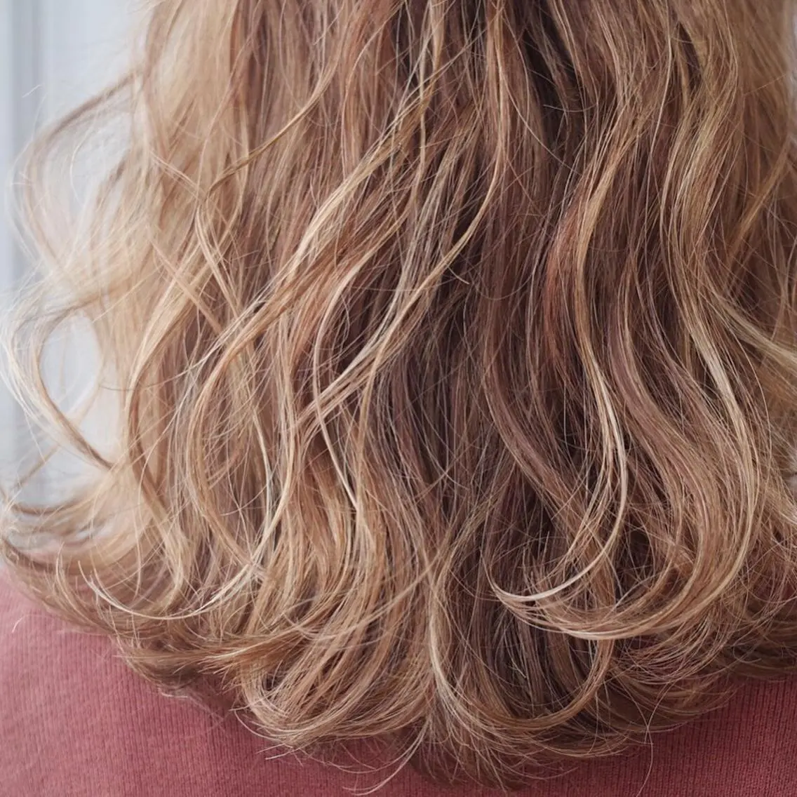 ミディアム カラー suvvy hairsalonのヘアスタイル