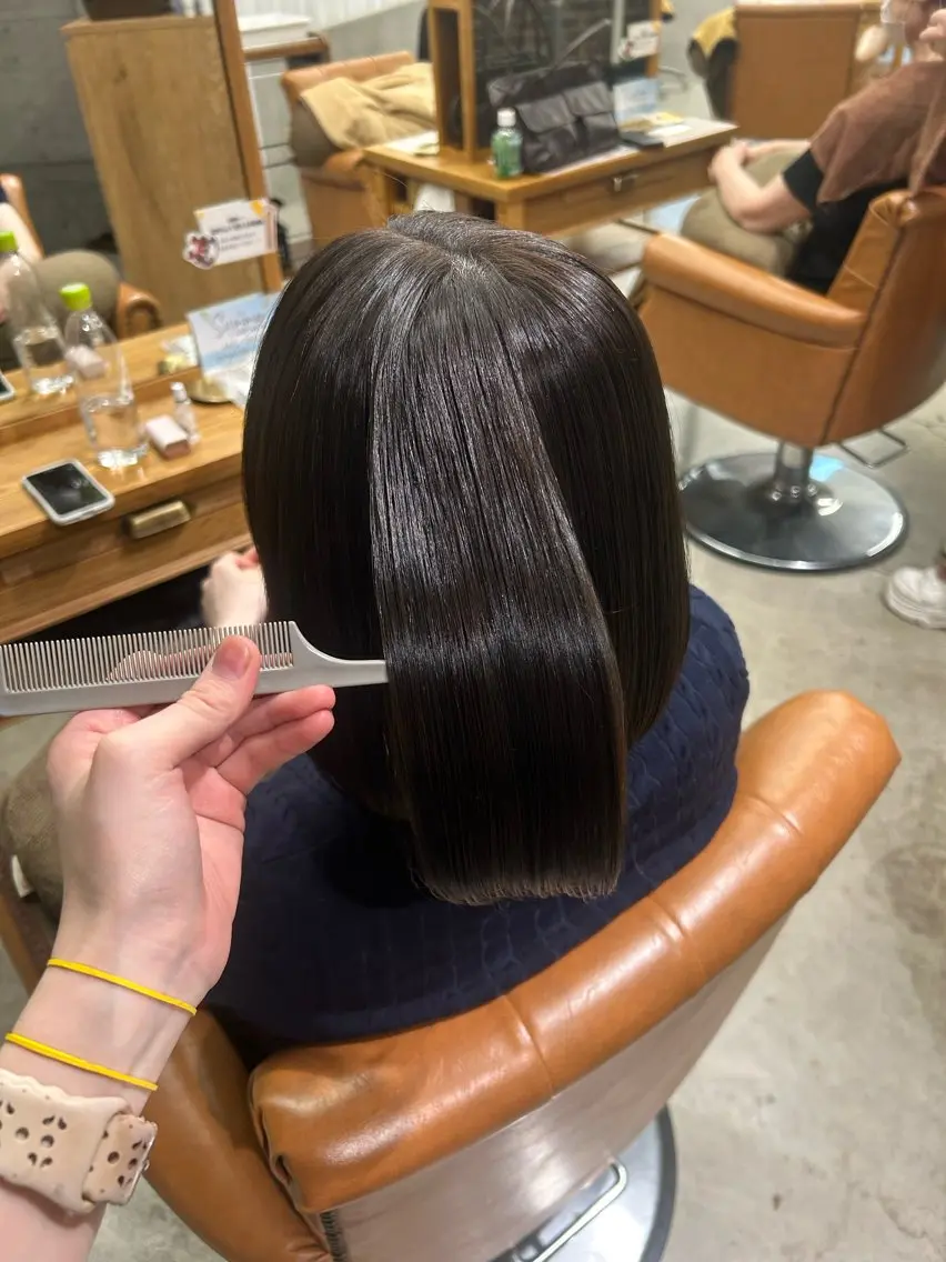【艶髪を目指すなら】透明感カラー＋髪質改善トリートメントの写真