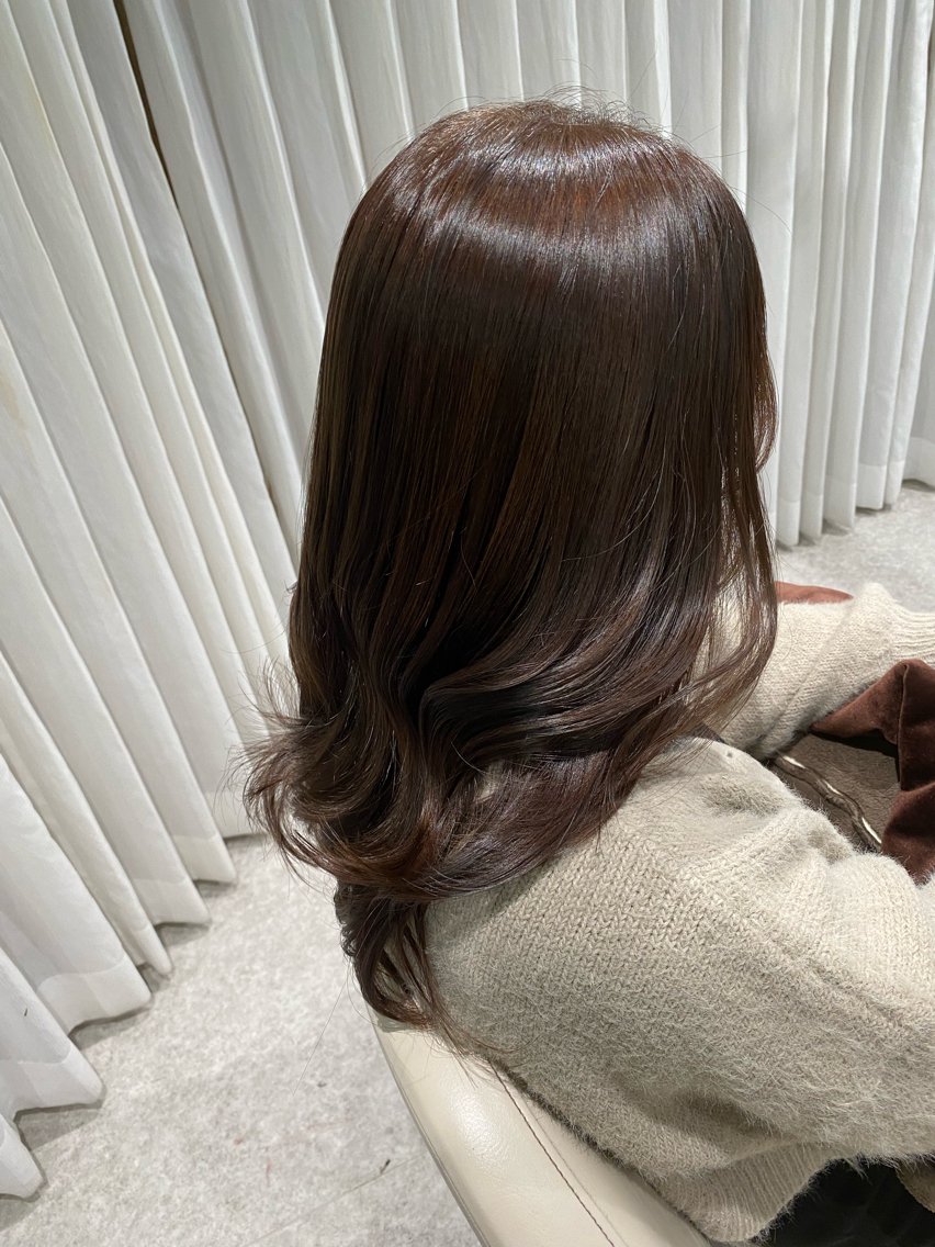 セミロング SALOWIN◽ Ichika のヘアスタイル