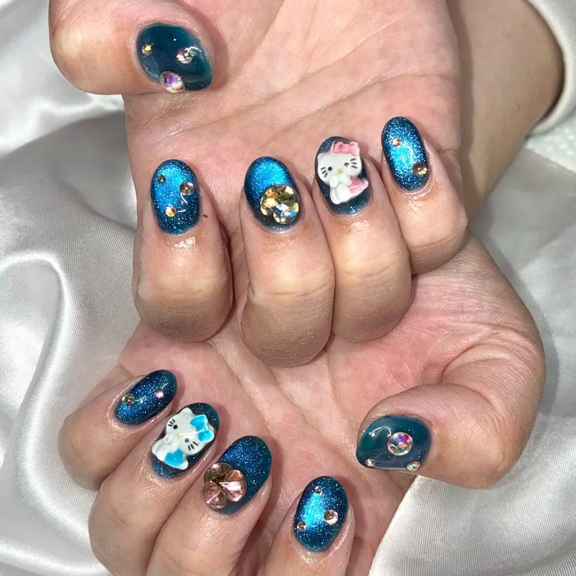 ネイル ジェルネイル マグネットネイル ハンドネイル Nail ヌシん家 AKANEのネイルデザイン