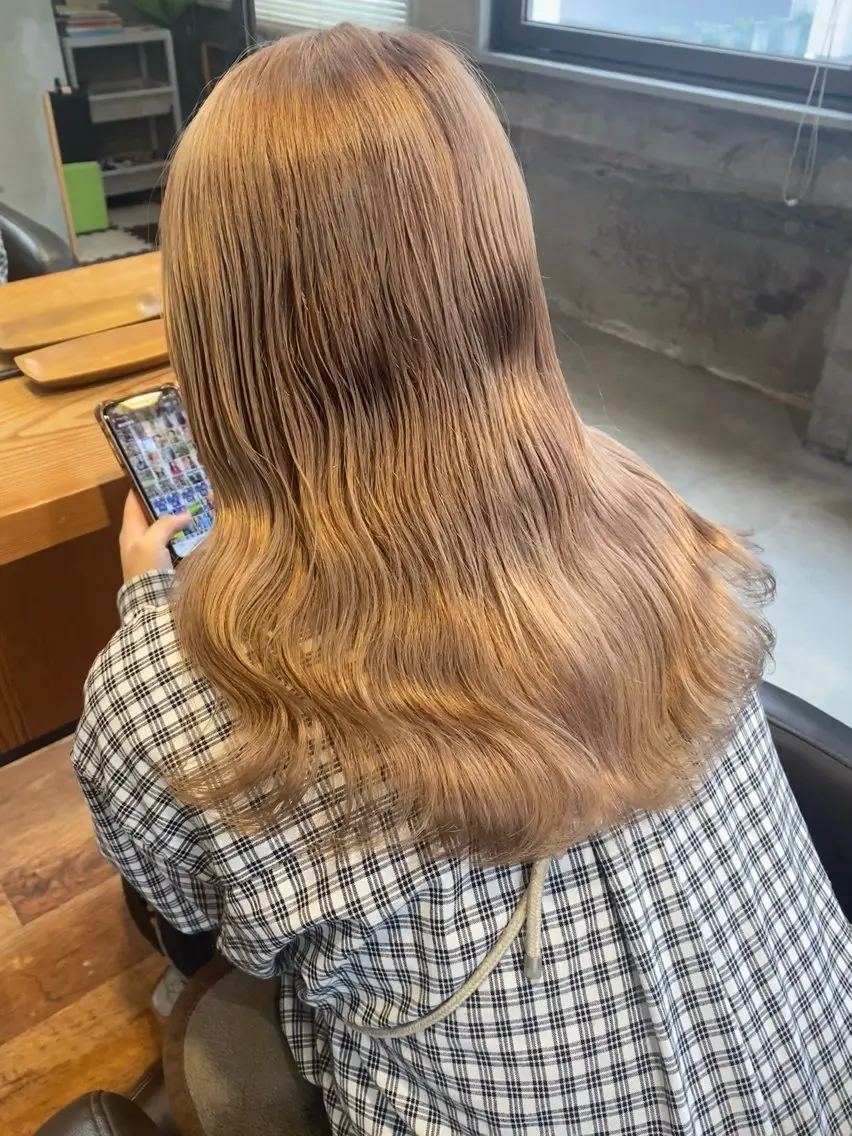 ミディアム 内野 友貴のヘアスタイル