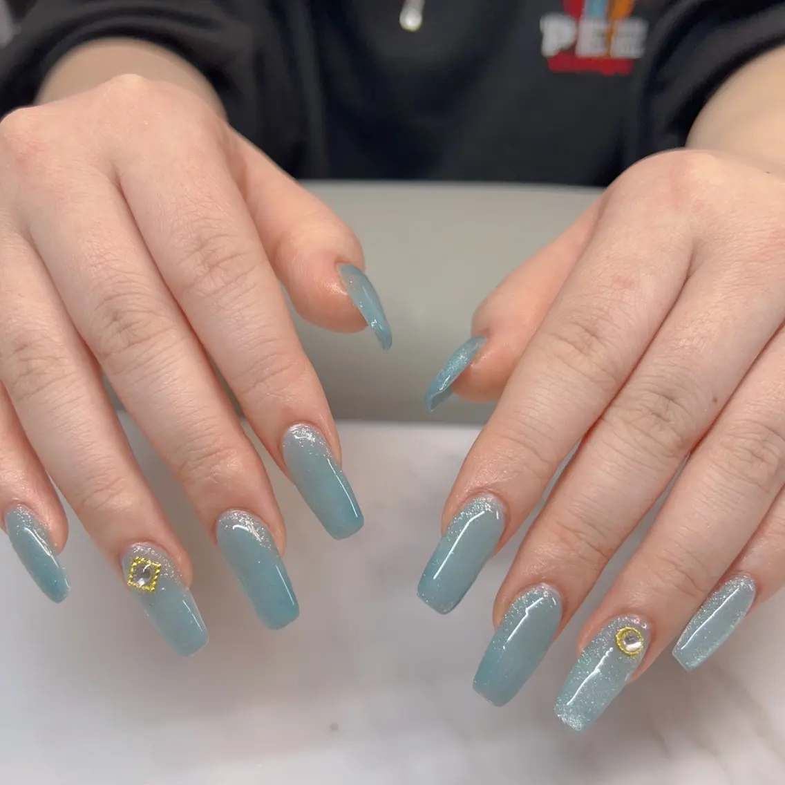 ネイル 成人式 フレンチネイル ジェルネイル グラデーション マグネットネイル Rika  nail cocoのネイルデザイン