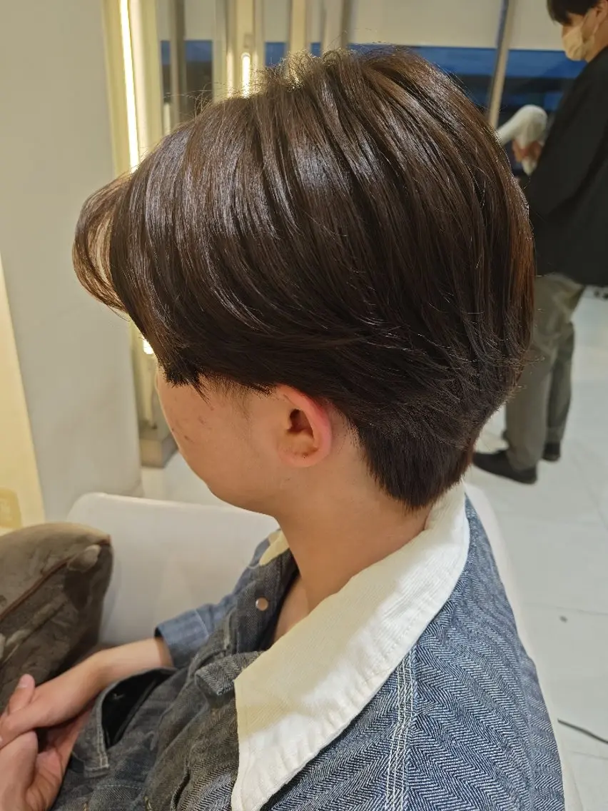 メンズ カット パーマ ブルーテーフ西 凪沙のヘアスタイル