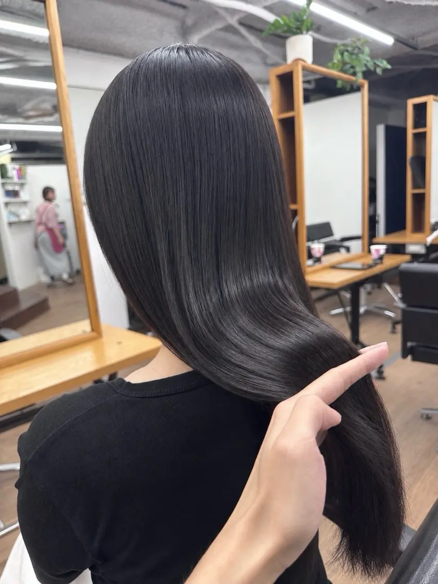 ロング カラー カット ヘアカラー トリートメント 渡辺 鴻江のヘアスタイル