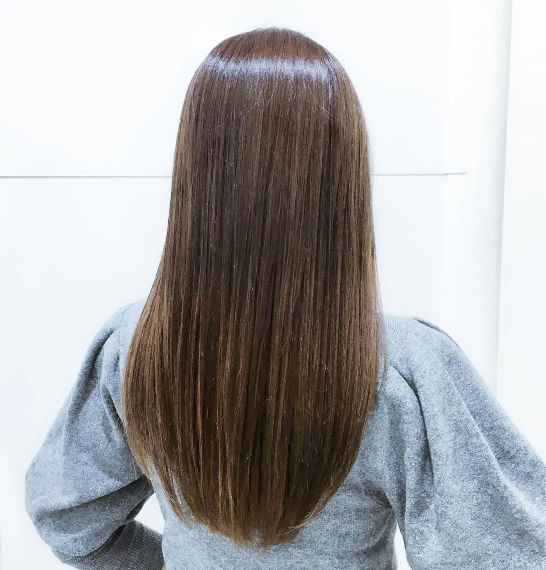 ロング パーマ ストレートパーマ 趙 英来のヘアスタイル