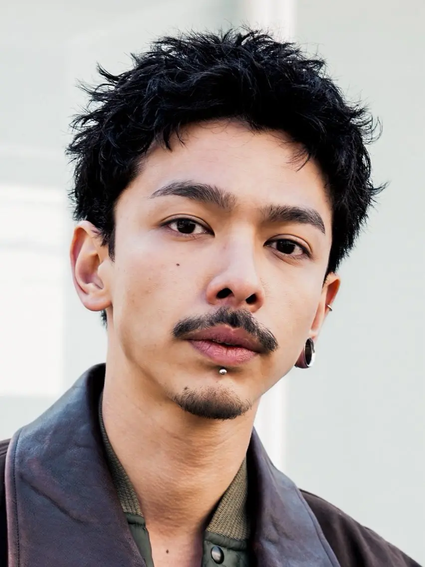 パーマ 新谷 柚樹のヘアスタイル